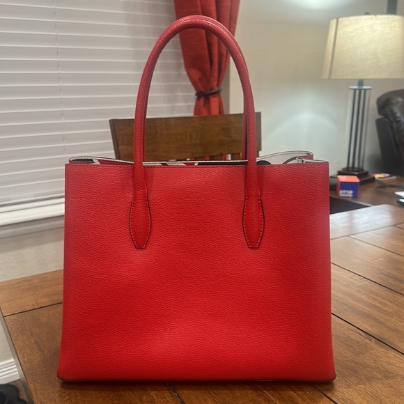 Red Kate Spade bag. Great condition! - Picture 7 of 16